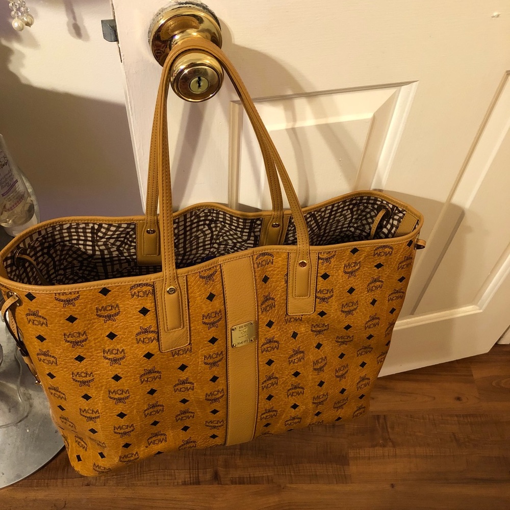 Gently used MCM Large Visetos Tote
